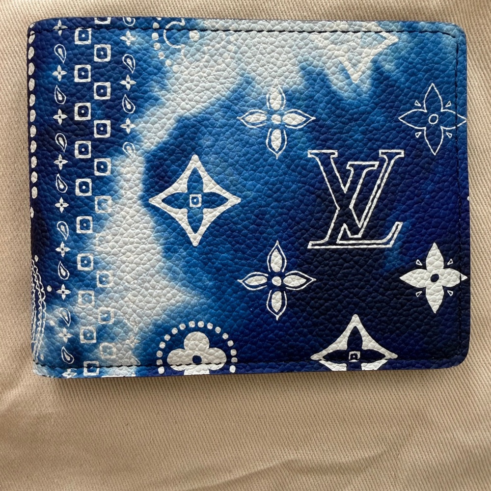 Louis Vuitton Leather Wallet – Monogram Bandana Blue (M81404). VIRGIL ABLOH